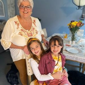 Meet your Posher, Gail